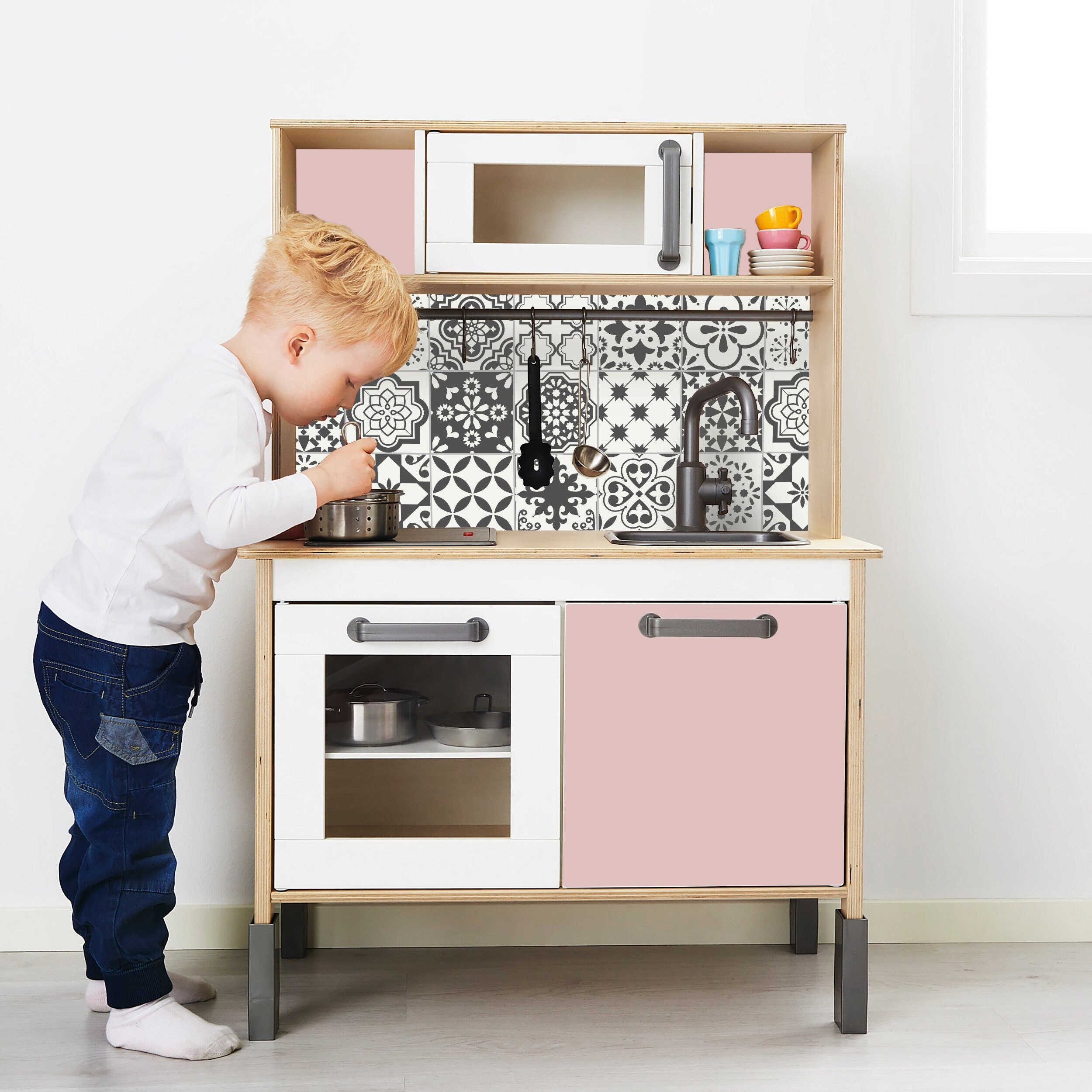 Ikea children cheap play kitchen