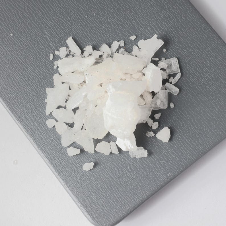 Caustic Soda (Lye) – Sodium Hydroxide for Soap Making & Craft Applications image 2
