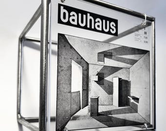 Portada de revista Bauhaus, escultura de metal para pared o mesa, regalo moderno para el hogar