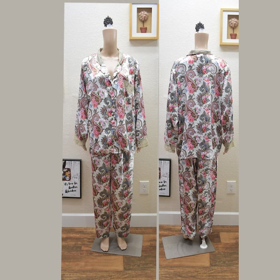 Vintage Victoria's Secret Satin Paisley Pajama Set
