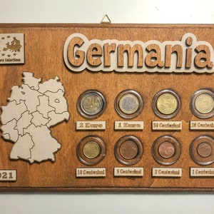 Wooden binder &quot;euro coins&quot; Germany with transparent capsules for each coin numismatic collections (30 cm x 20 cm) thickness 2 cm