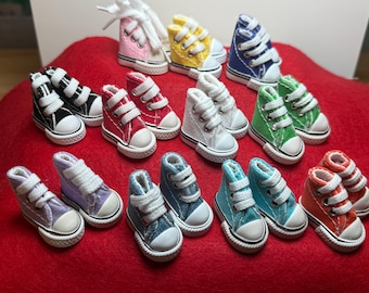 Elf Sneakers, Elf Accessories