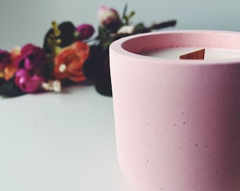 Scented Soy Candle | concrete jar | organic | home accessories | pink | crackling candle | sweet smell | cement container