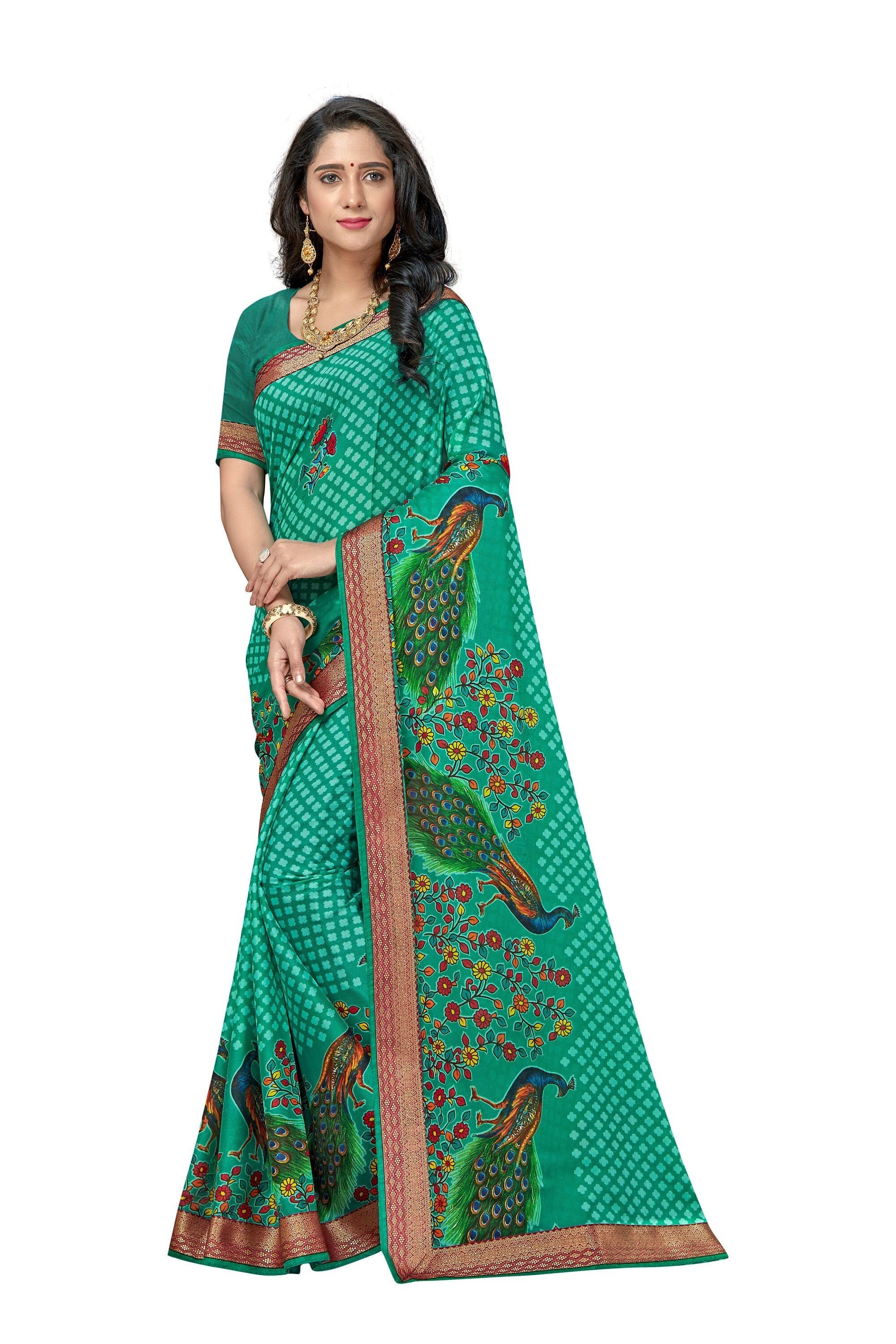 Share 231+ peacock print saree best