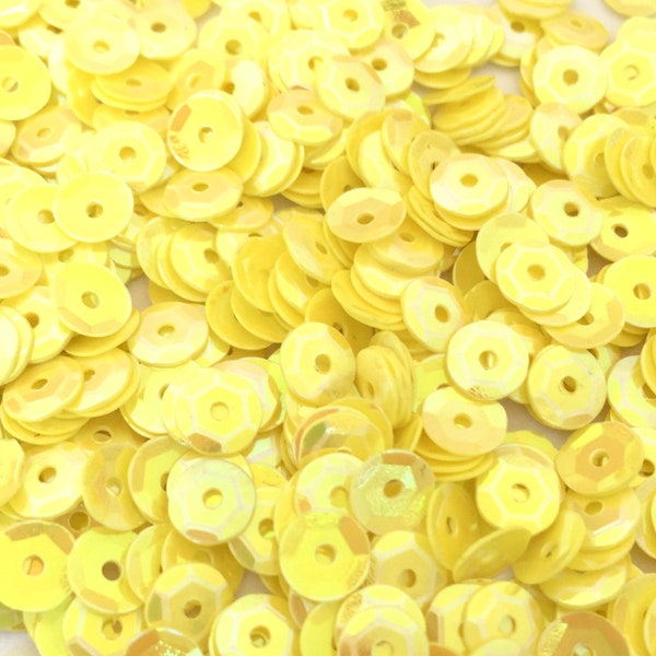 Paillettes rondes en vrac 4 mm, 5 mm, 6 mm, 8 mm, 10 mm jaune irisé