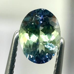 Top quality Tanzanite 100% natural 6X8mm 1.480 carat