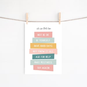 Póster &quot;Está bien no estar bien&quot;, descarga instantánea, arte de pared imprimible con afirmaciones para niños, póster para educación en el hogar, decoración del aula, colores pastel