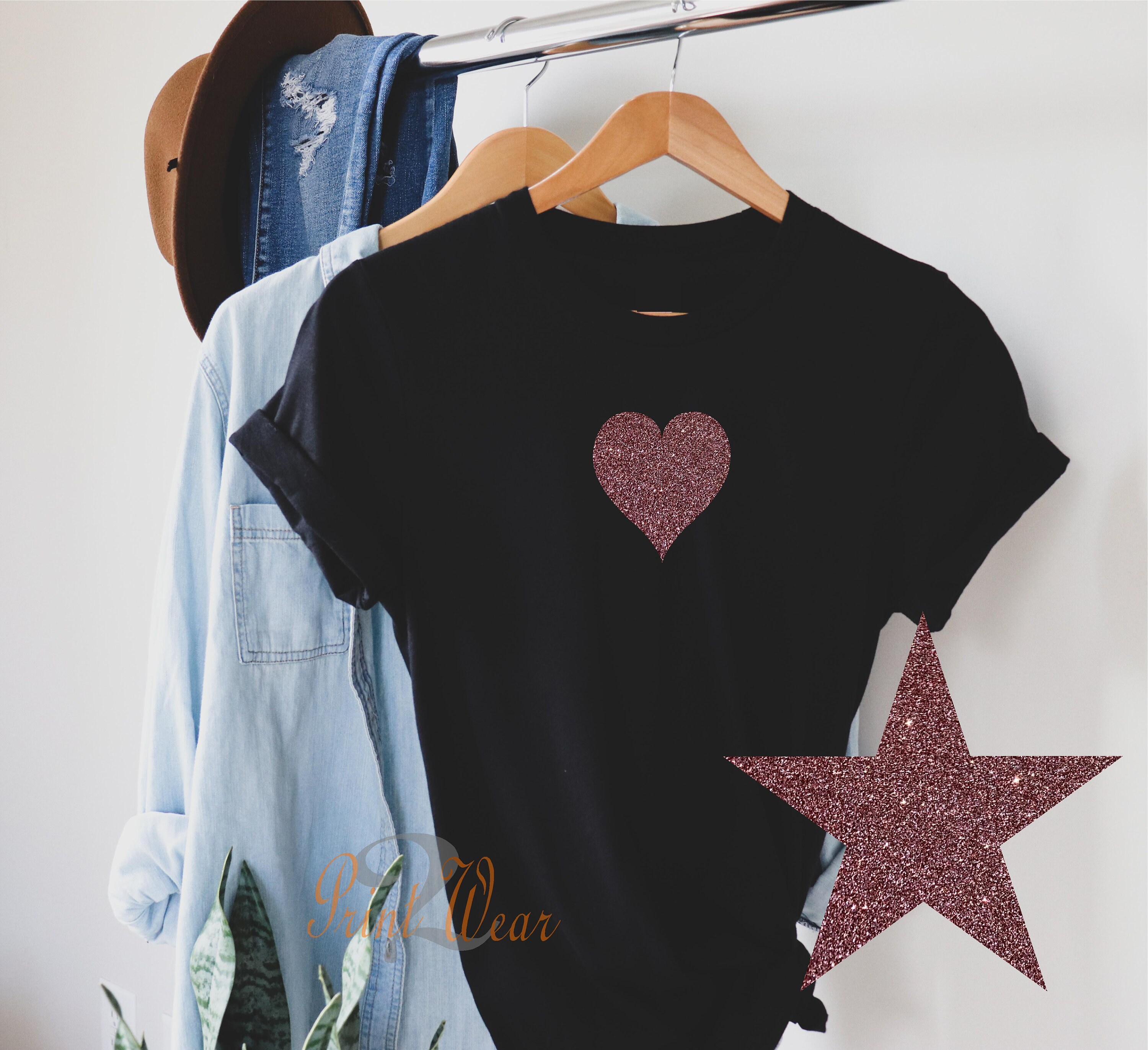 トップス HTH Glitter Heart Logo Tee il_340x270.5719776558_a8s7.jpg