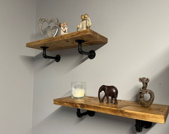 Rustic Reclaimed Scaffold Board shelf - Rustic Shelves - Solid Wood - With Black Pipe Brackets - Bookshelf, Shelve