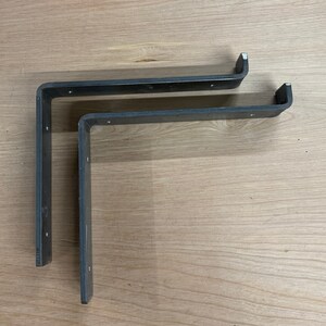 Industrial metal brackets x 2 heavy duty black. Will fit standard scaffold board, Shelve immagine 5
