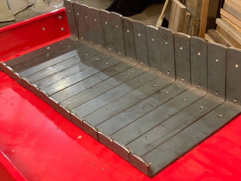 Industrial metal brackets x 2 heavy duty black. Will fit standard scaffold board, Shelve immagine 6