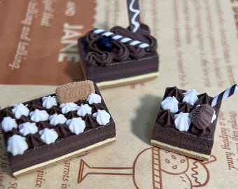 Chocolate Cake Cream Biscuit Keycap: MX Cherry Desert Mini Food Key Cap