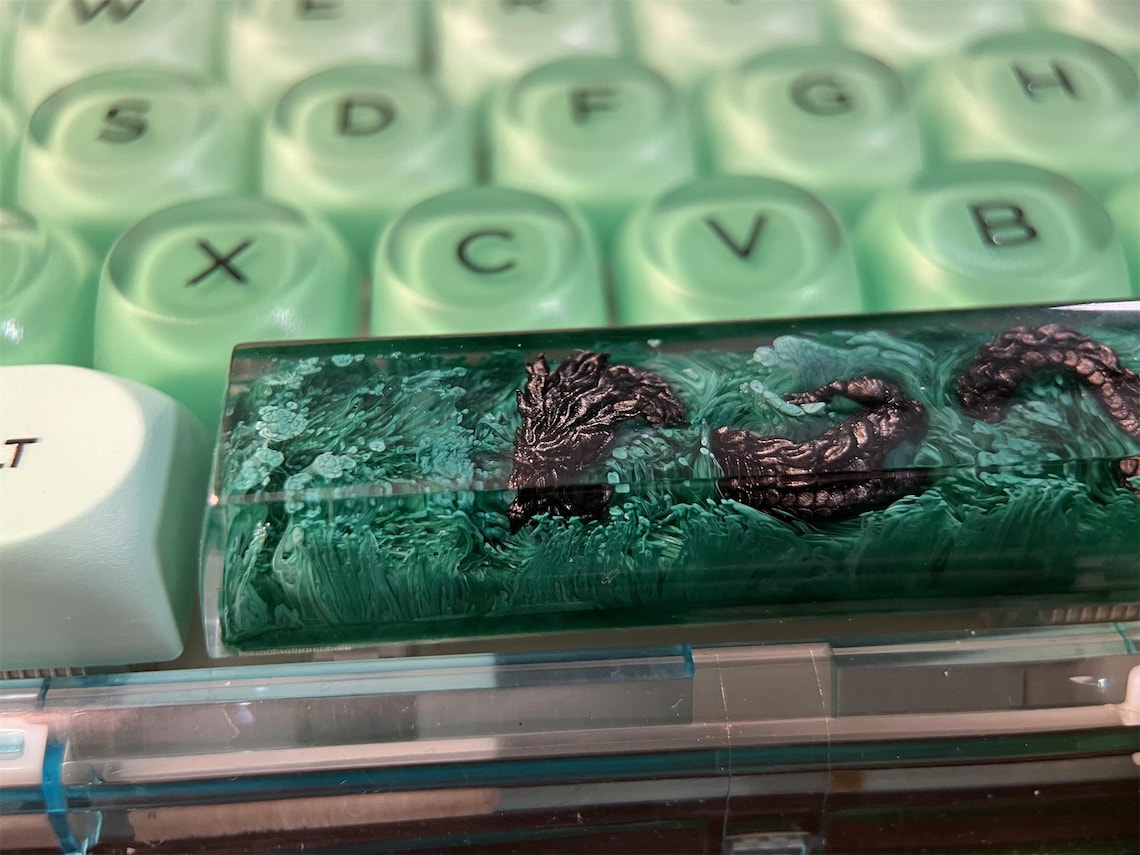 Handmade Green Black Dragon Carving Keycap: MX Cherry SA Spacebar 6.25U ...