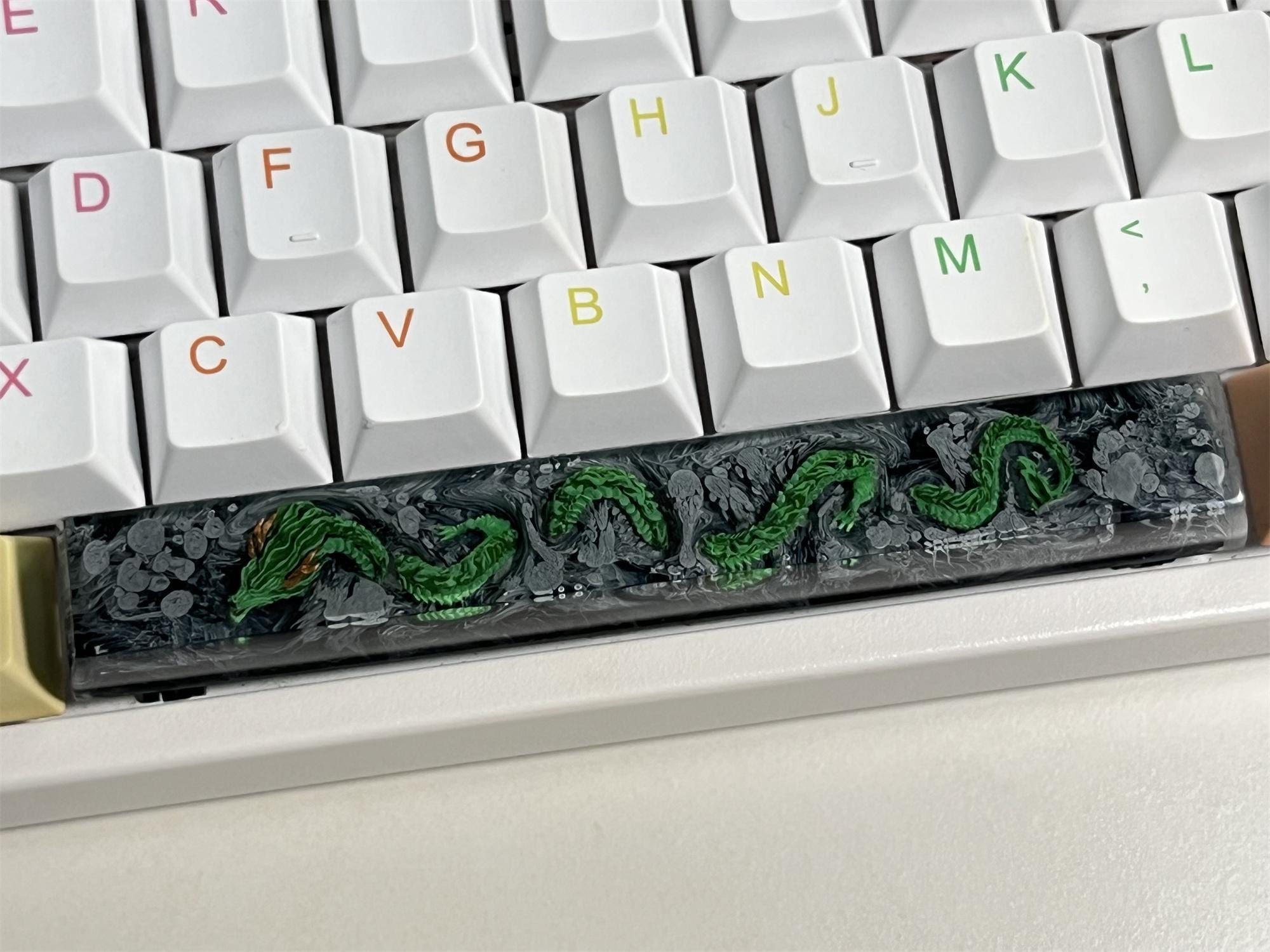 Handmade Green Dragon Carving Keycap: MX Cherry SA Spacebar 6.25U ...