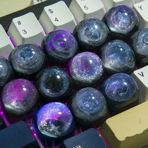 Universe Astronaut the Planet Clear DOM Round Handmade Resin Gift Key cap 3D Stars ESC Black Keycap Space Enthusiasts Gifts