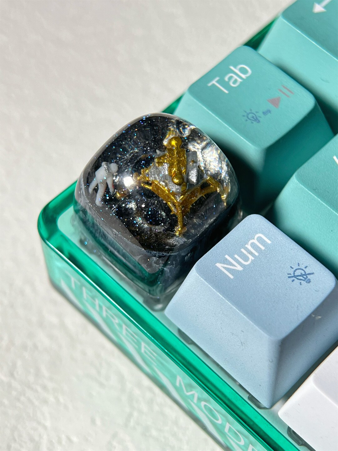 Astronaut Resin Artisan Keycap Galaxy Interstellar DOM Moon Car 3D ESC ...