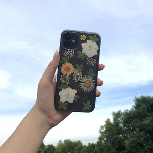 Echte getrocknete bunte Blumen Handyhülle passend für iPhone 16 15 14 Pro Max 16e, Samsung S25 Edge S25 S24 A16 A36, Google Pixel 8 9 Pro 9A 8A