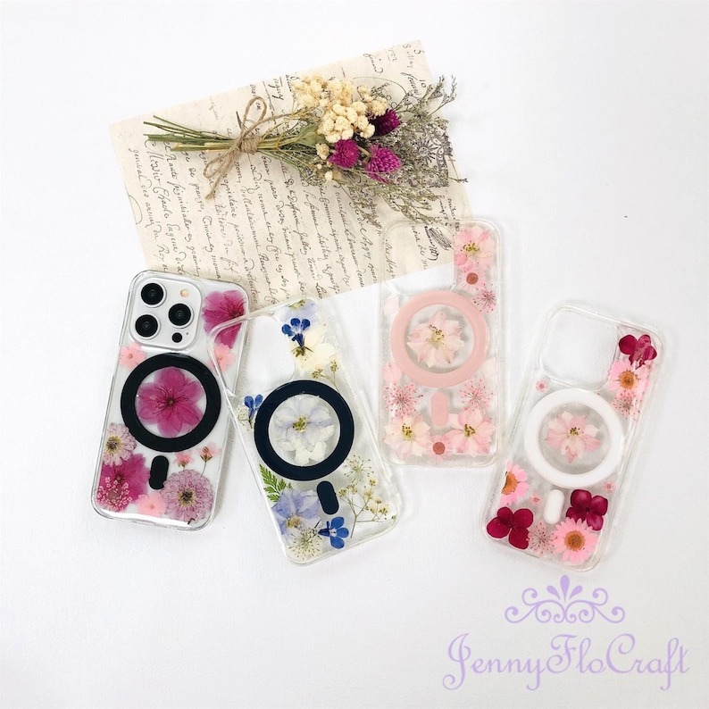 Flower Magnetic iPhone 16 Clear Case by