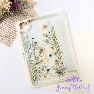 Real white flower grass removable case with pen slot for iPad Pro Air 11 " 13" 2024 2025,iPad Air 2022,iPad 11th gen 2025,iPad mini 7th gen