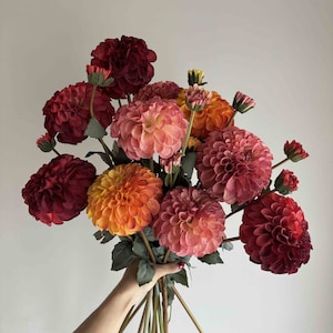 Artificial Dahlia Flowers, Faux Dahlia, Pink Flowers, Red Flowers, Centrepiece Flowers, Colourful Flowers, Pom Pom Flowers, Silk Flowers