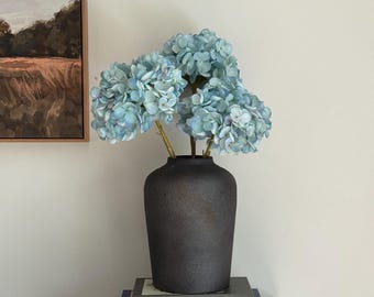 Blue Artificial Hydrangea Flowers - Realistic Faux Flowers for Home Decor