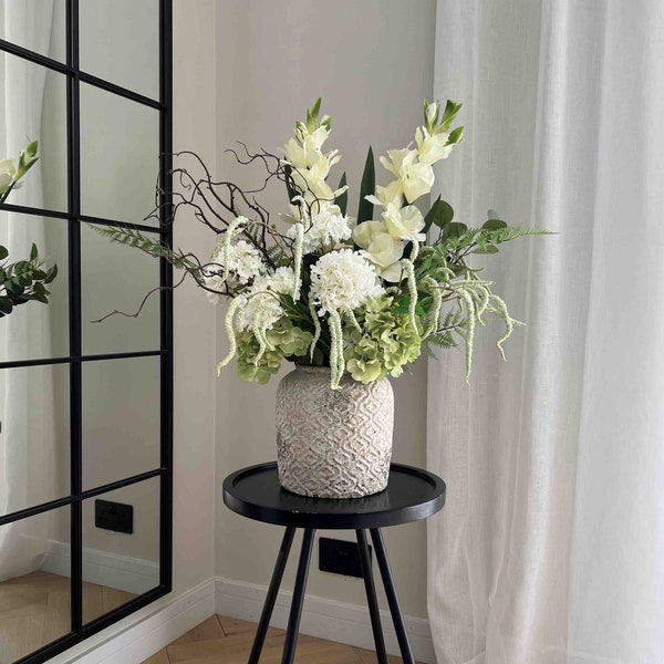 Faux Flower Bouquet, Faux Flower Arrangement, Artificial Flowers and Vase, Silk Flowers, Green and White Flowers, Home Decor, UK