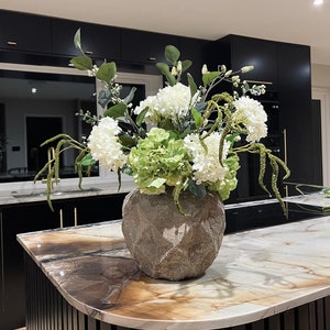 Artificial flowers 2024 uk cheap