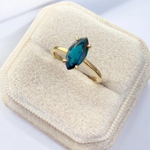 Vintage London Blue Topaz Wedding Band, Cluster Marquise Topaz Ring, November Birthstone, Stacking Band Gift for Women 14k Gold Ring