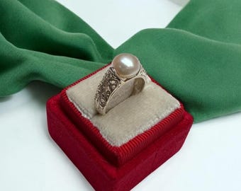 Parelmoer - gouden ring verse parel - bruidsring - stenen ring - huwelijkssieraden - damesring - parelring - trouwring - geschenken