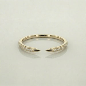 Pave Diamant Manschettring Solid Gold Diamond Claw Ring 14K Gold Micro Pave Setting Open Ring Guld Elegant Stapelbar Ring Elegant Smycken Dam