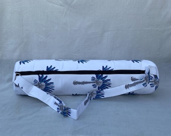 Bolsa para esterilla de yoga con palmera azul hecha a mano en India / Bolsa de algodón acolchado para esterilla de yoga con correa ajustable / Bolsa de estilo bohemio para pilates y gimnasio