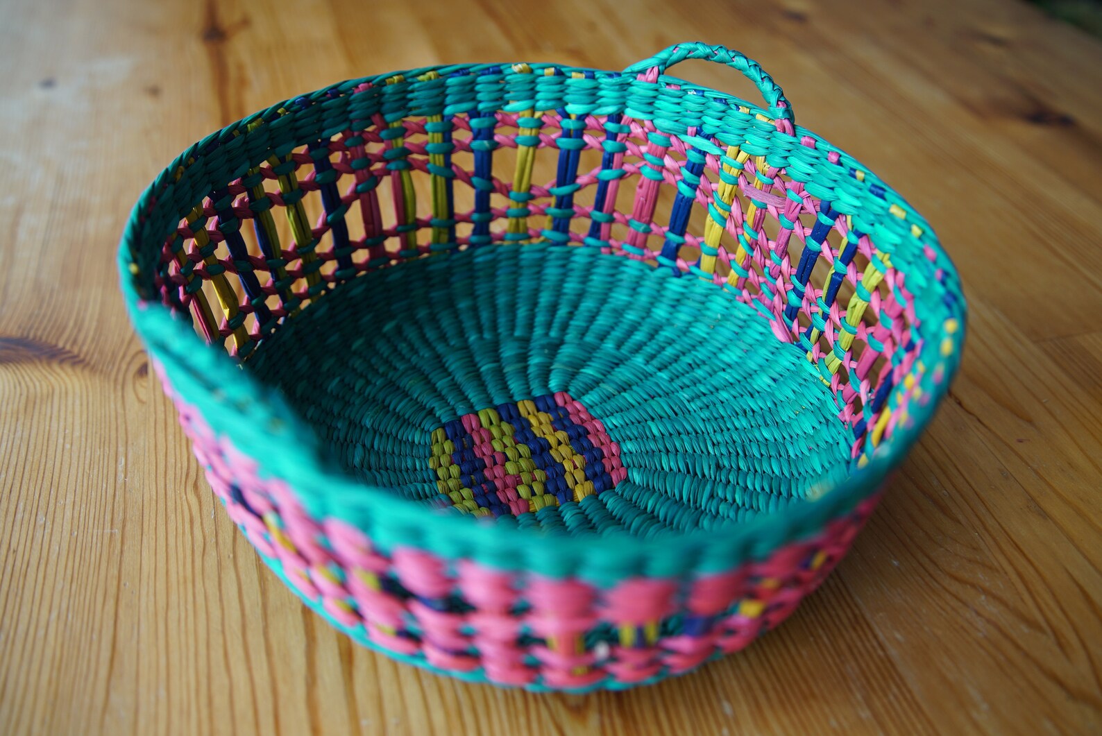 Artisan Basket / Handmade Round Basket / Artisan bread basket Etsy 日本