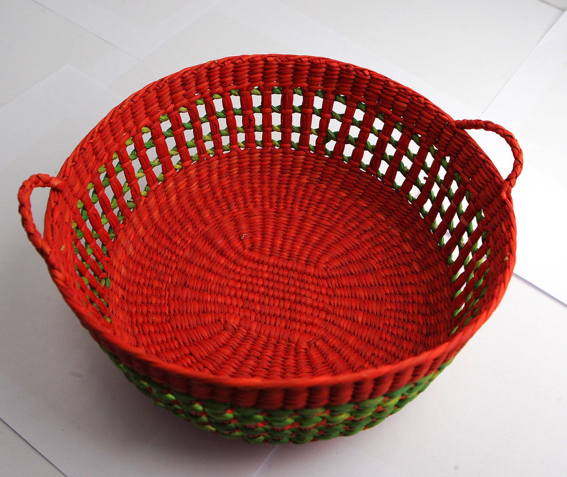 Artisan Basket / Handmade Round Basket / Artisan bread basket Etsy 日本