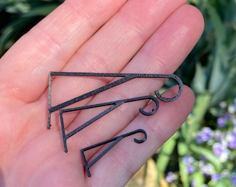 Dollhouse Miniatures Plant Bracket