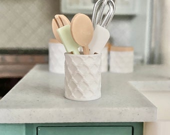 Dollhouse Miniature Utensils Jar, spoons, spatulas