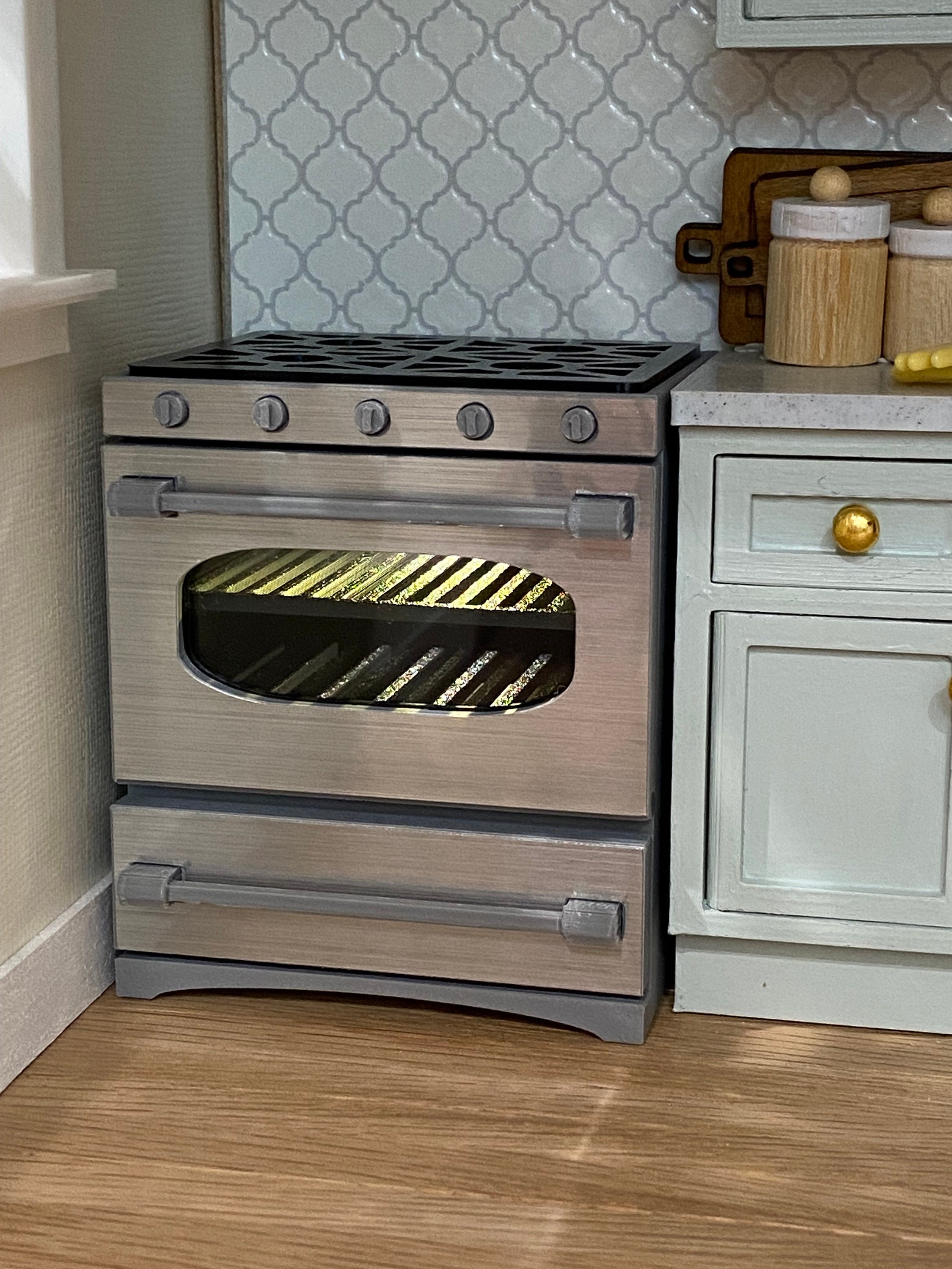 Dollhouse Kitchen Oven w/ Stove Top Modern White 4 Burners 1:12 Scale  Miniature