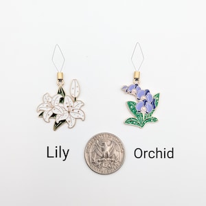 Floral Enamel Needle Minder: Embroidery Needle Threader Combo image 10