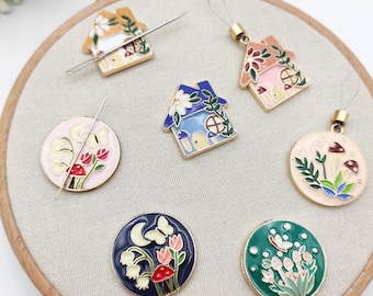 Floral Enamel Needle Minder or Threader: Embroidery, Cross Stitch