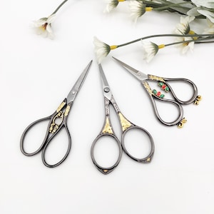 Black and Gold Style scissor, Embroidery/Quilting/Thread/Sewing/Knitting/Cross Stitch Sharp scissor