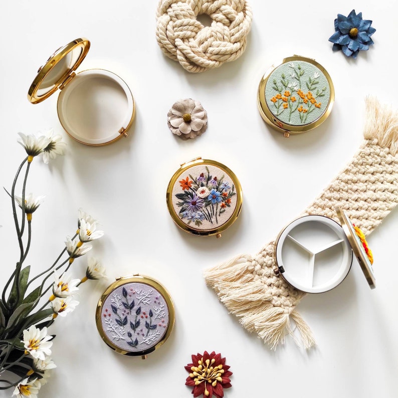 Hand Embroidered Pill Box/ Jewelry Box Floral Embroidery Etsy