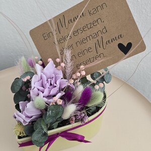 Herz mit Trockenblumen und Karte Trockenblumenherz Muttertag Deko