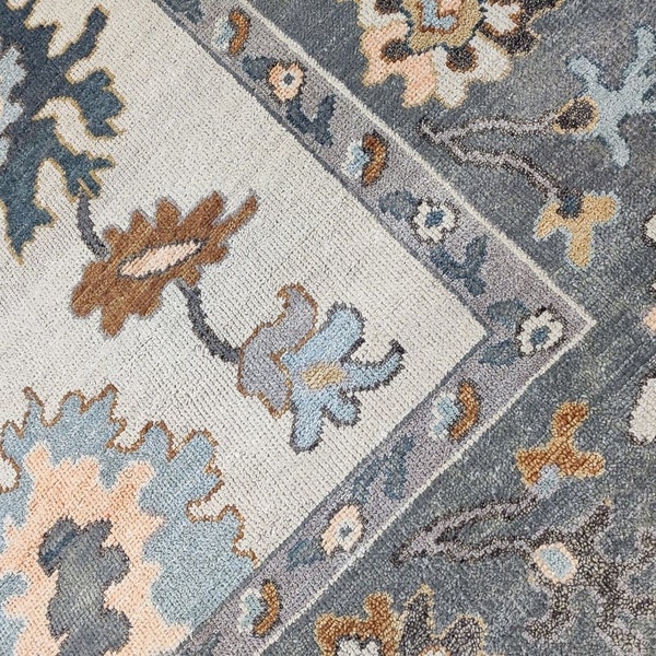 Celerie Kemble Ivory and Grey Hand-Knotted Oushak Rug 9x12