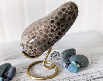 Double Wick Petoskey Stone Beach Gel Candle  Burn the Candle Keep the –  DevonianCoast