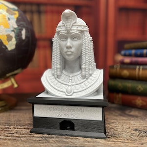 Cleopatra VII Talking Bust - Press the button for a fun quote or fact - Collectible Toy Figurine - Novelty Gift - Video in Description