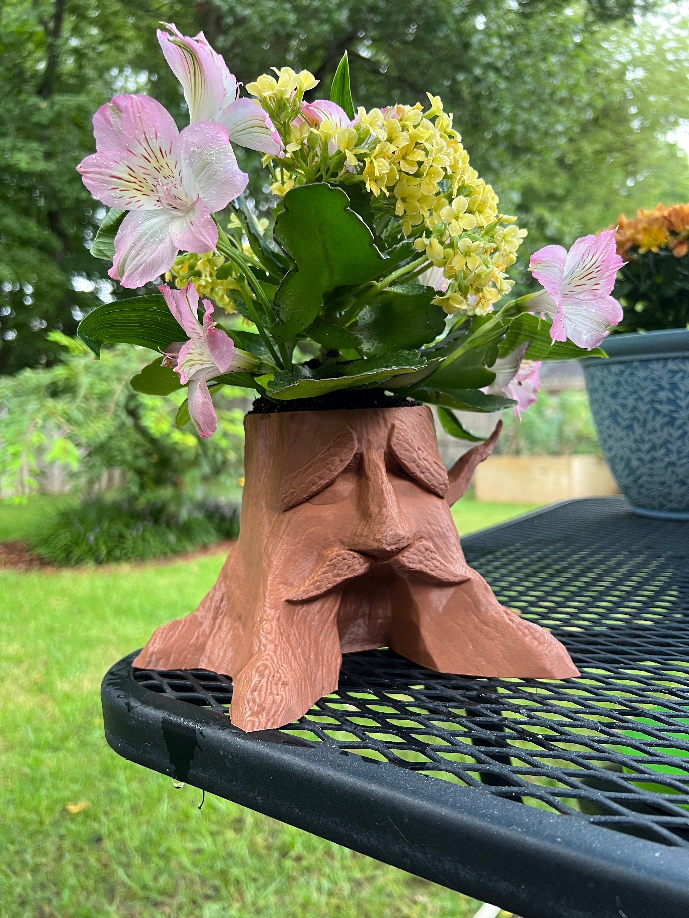Deku Tree Planter - Inspired by Ocarina of Time - Retro Video Game