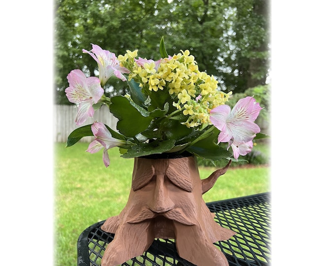 Deku Tree Planter - Inspired by Ocarina of Time - Retro Video Game Home Décor - Succulent Planter - Trinket Holder