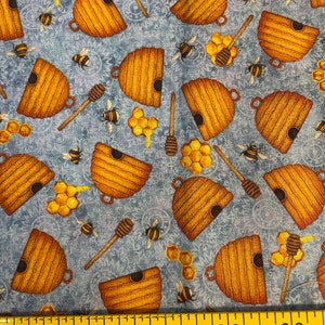 Sweet as honey,Dan Morris Bee hives and honey combs 100% cotton for clothing ,crafts and quilting ,B.T.Y.3/4,1/2,1/4,fat quarter