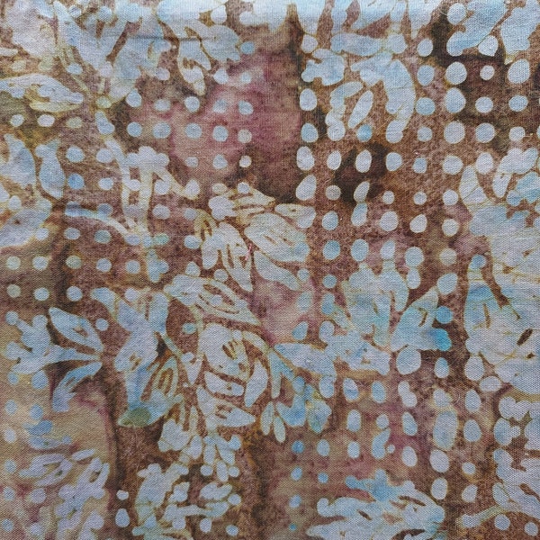 Queen Ann's Lace Cotton Fabric Remnant: 44" x 35.5"