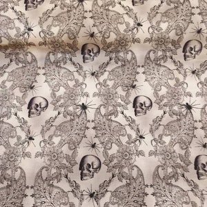 Tissu coton Halloween têtes de mort et dentelle : courtepointe et travaux manuels