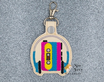 80年代ウォークマン カセットプレーヤー ヘッドホン ビニール スナップ